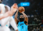 开云平台-哈登神准三分，率队轻松取胜的简单介绍