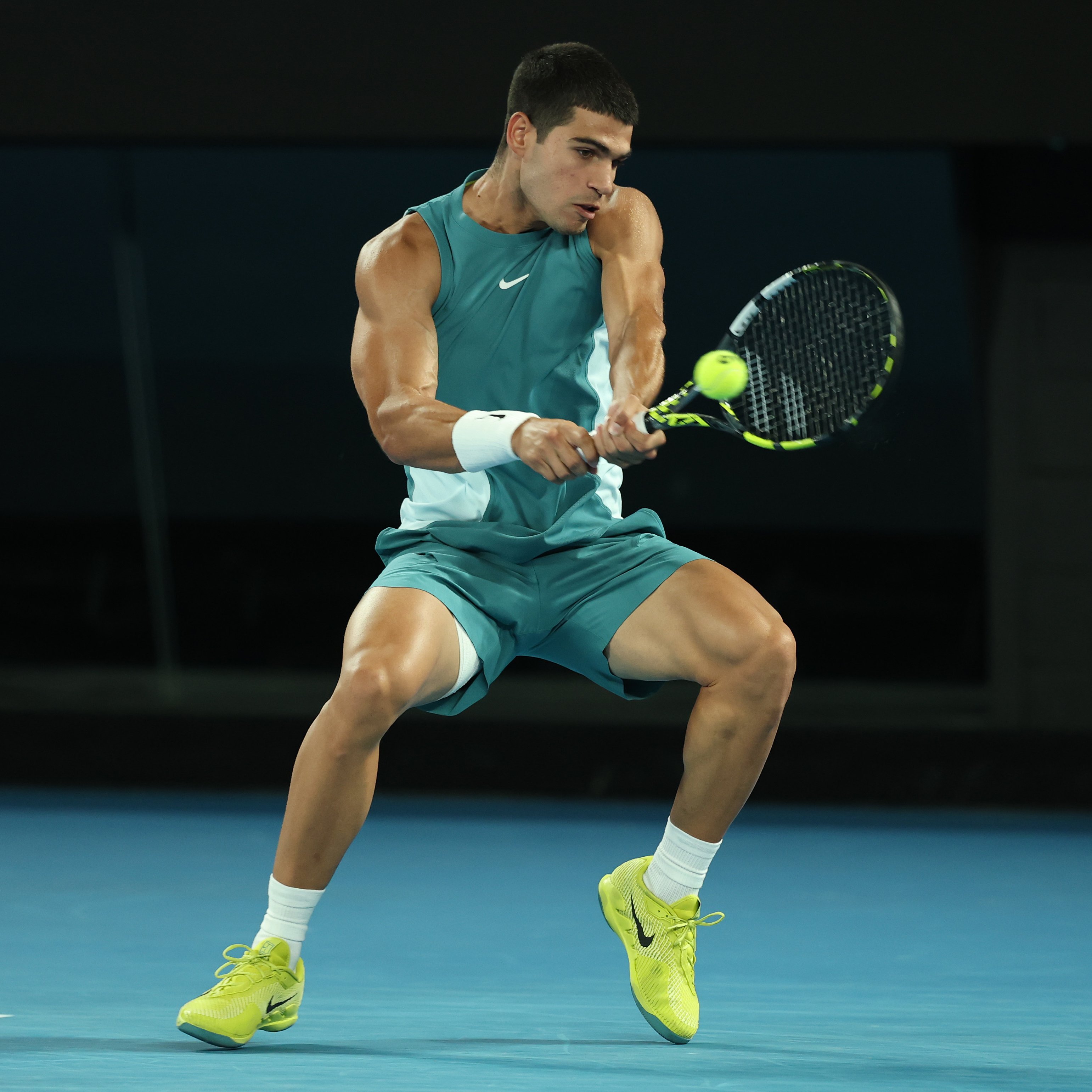 西班牙网球队爆冷欧洲网球队，德约科维奇高光表现的简单介绍