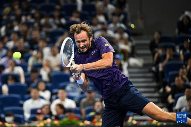 包含美国网球队险胜德国网球队,梅德韦杰夫绝境逆转的词条 包含美国网球队险胜德国网球队,梅德韦杰夫绝境逆转的词条