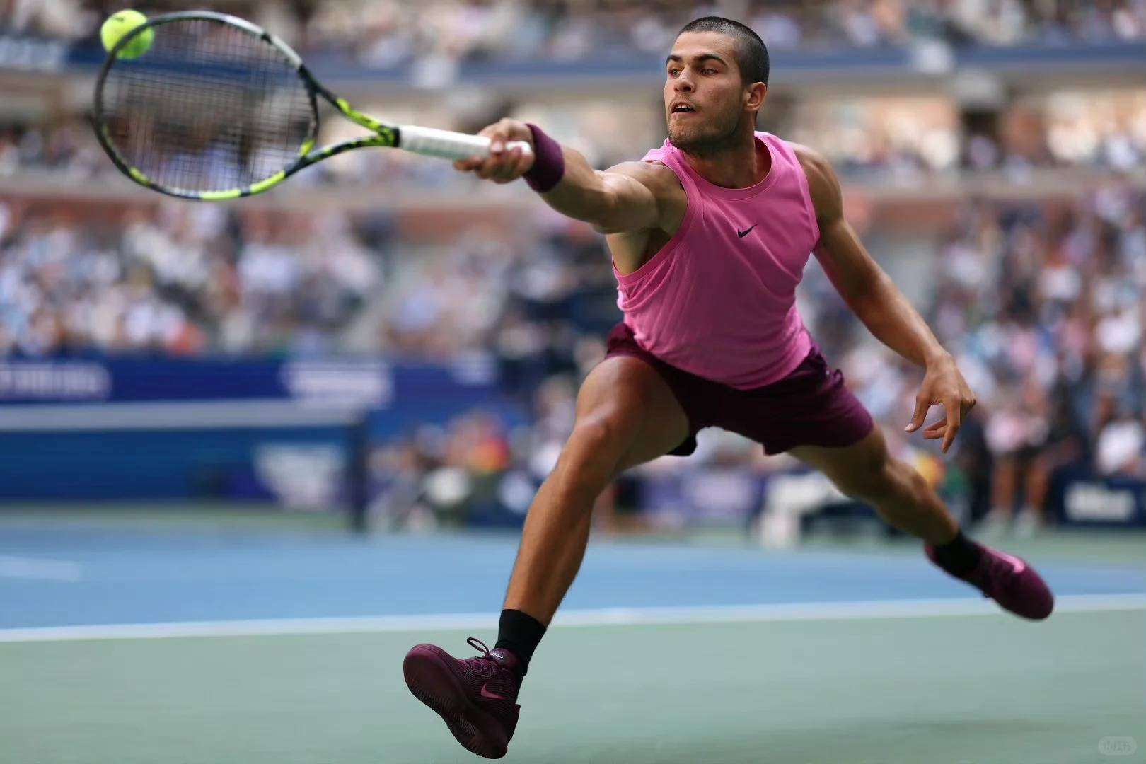 关于世界网球队绝地反击日本网球队，阿尔卡拉斯送出助攻的信息