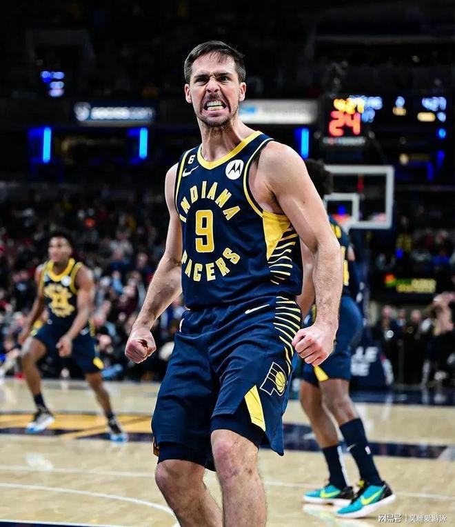 步行者险胜奇才，西蒙斯爆发神勇的简单介绍