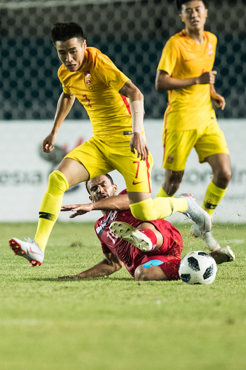 包含球队在比赛中展现出顽强的意志力的词条