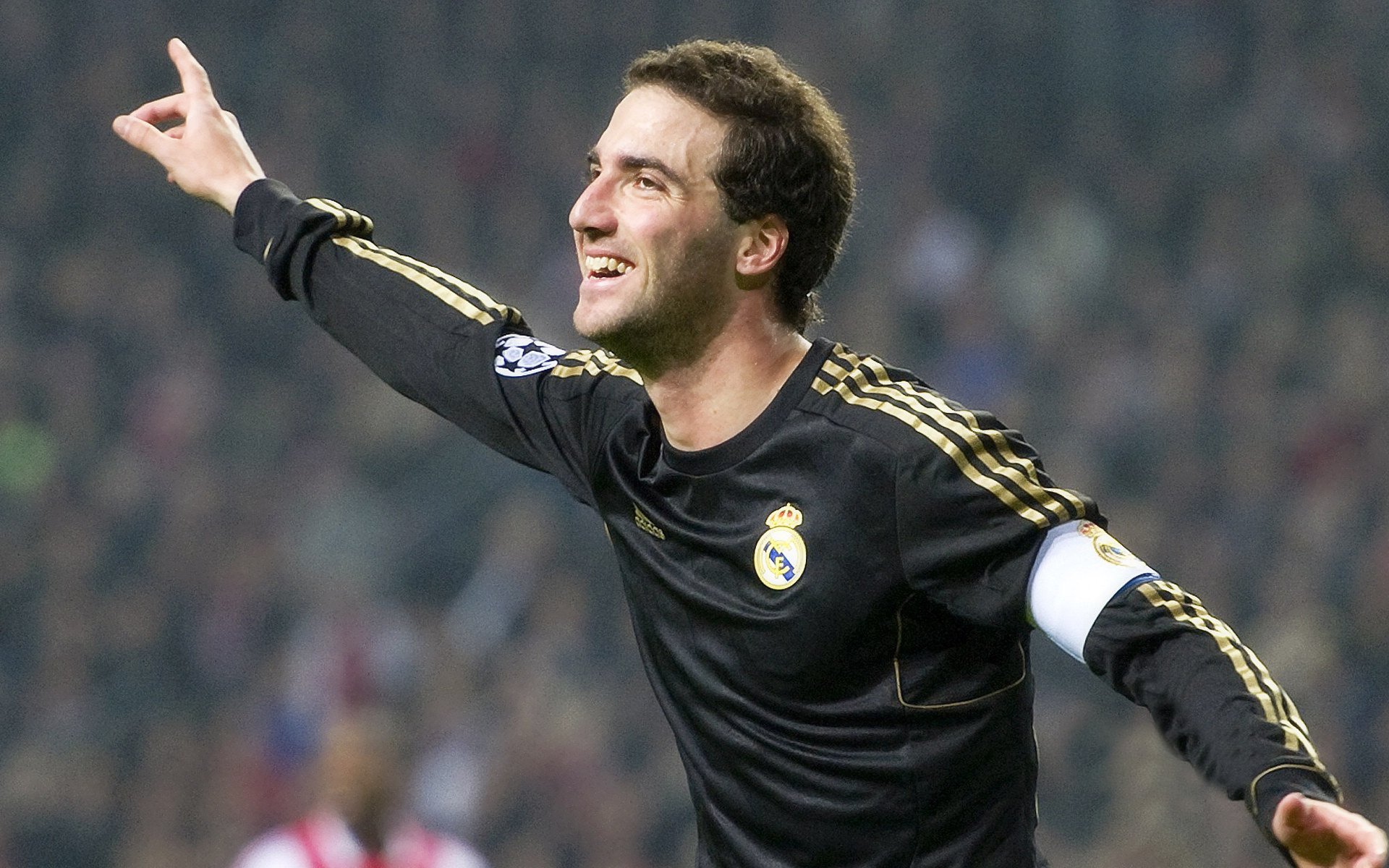 毕尔巴鄂一波带走洪都拉斯,佩德里成为关键先生