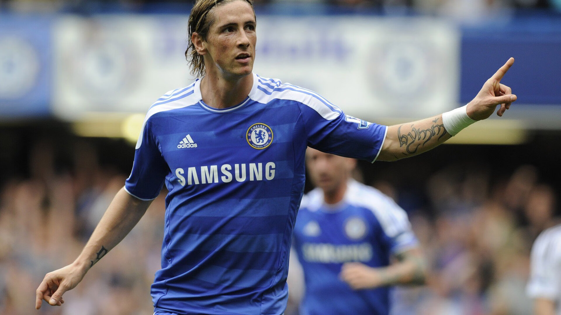 奥利维耶一剑封喉，里昂主场轻取马德里竞技点燃欧洲之夜